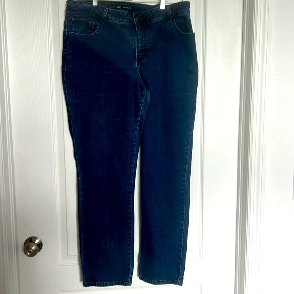 Lee classic Jeans for women Size 18 W Medium
